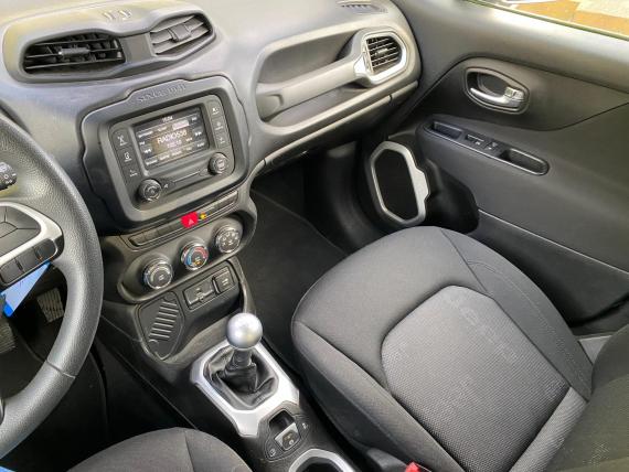 Jeep Renegade 1.6 E-torq Sport | Grijs Kenteken | Airco | Bluetooth